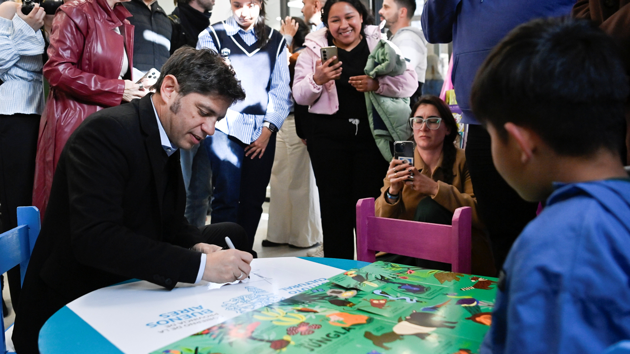 KICILLOF INAUGURÓ LA NUEVA CASA DE LA PROVINCIA