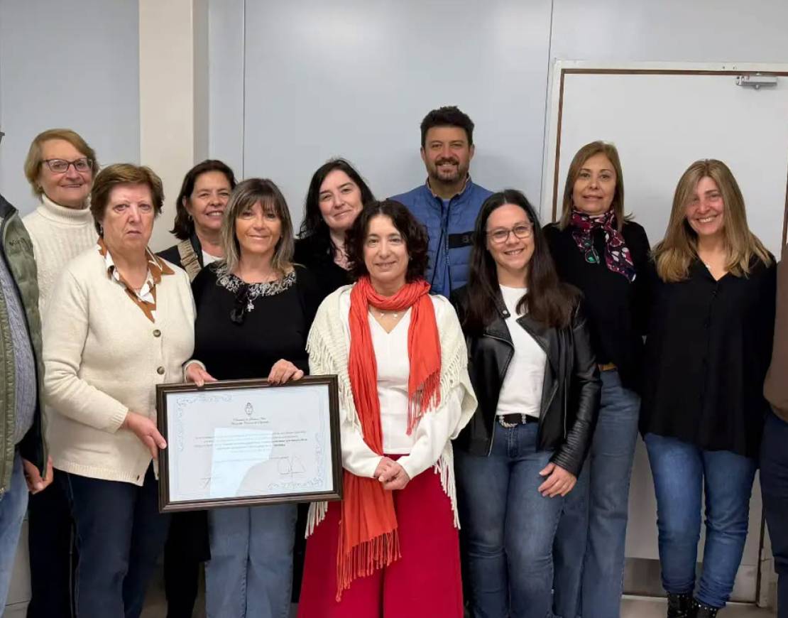 RECONOCIMIENTO A LA COOPERADORA DEL HOSPITAL DE LOS CARDALES