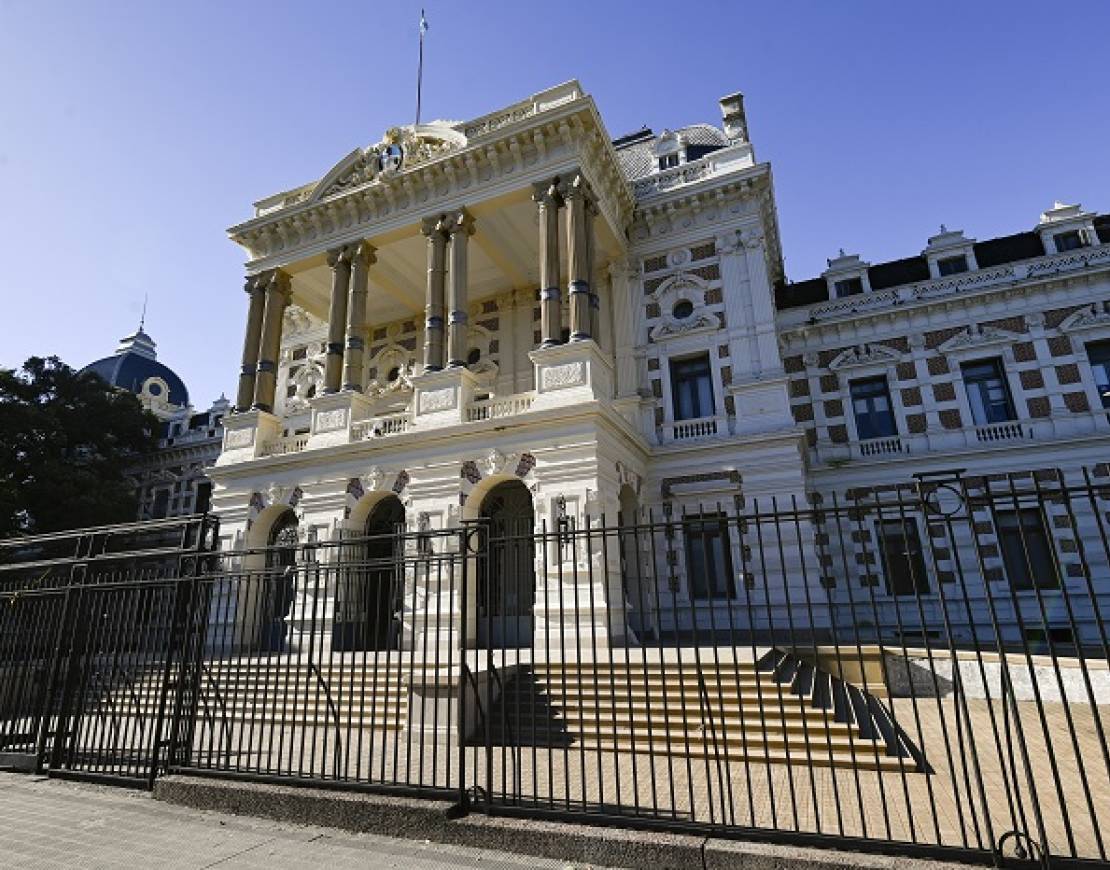 KICILLOF DECRETÓ TRES DÍAS DE DUELO PROVINCIAL POR EL FALLECIMIENTO DEL 